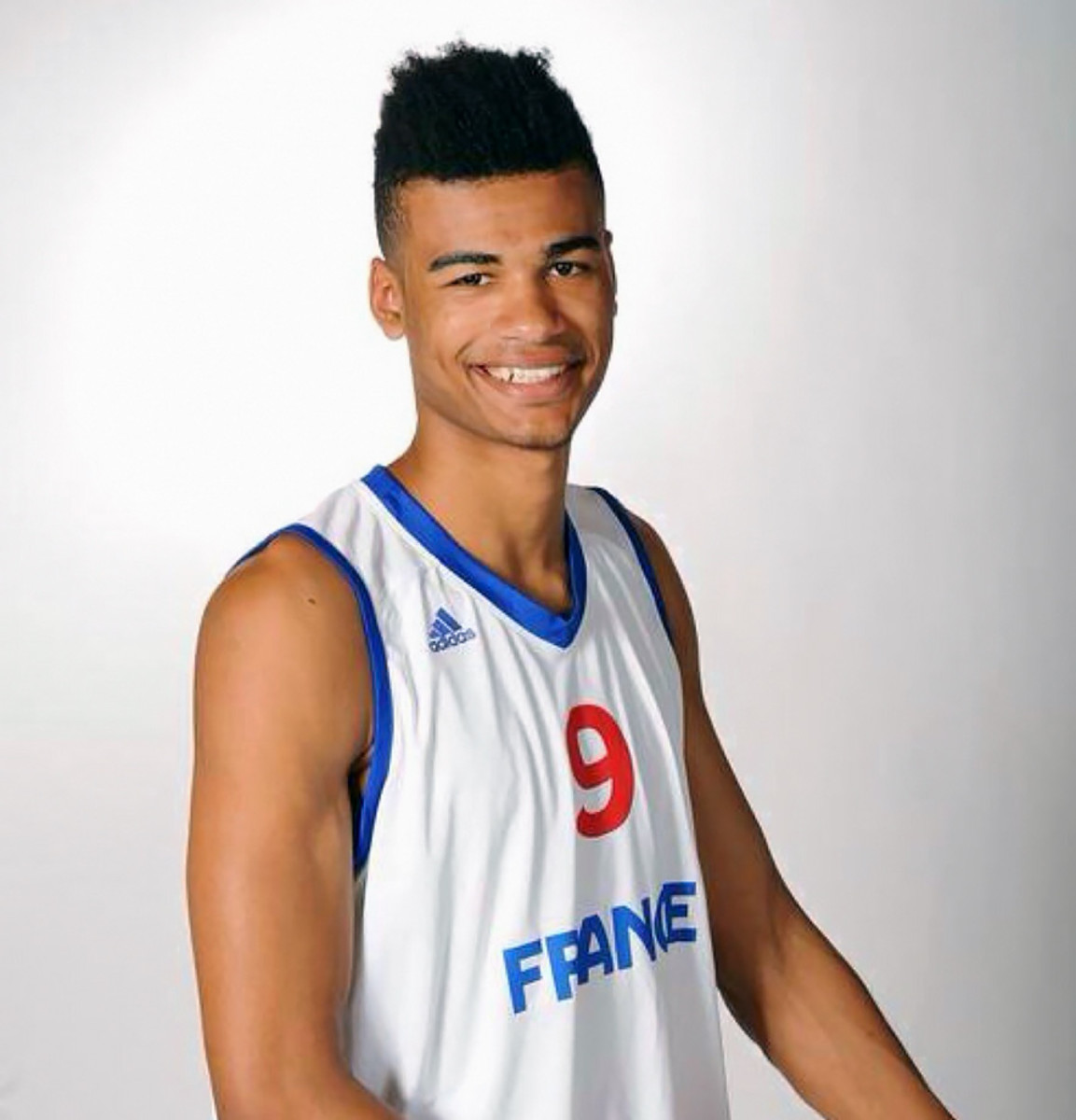 13-Timothe-Luwawu.jpg